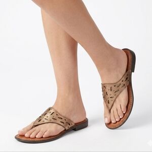 Born Leather Thong Sandals Studded Flip Flops size 7 Metallic Bronze